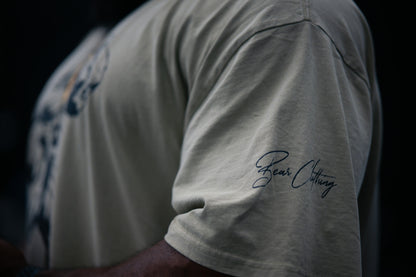 Bear Strong Men’s Oversized faded t-shirt with left sleeve signature - Bearclothing 